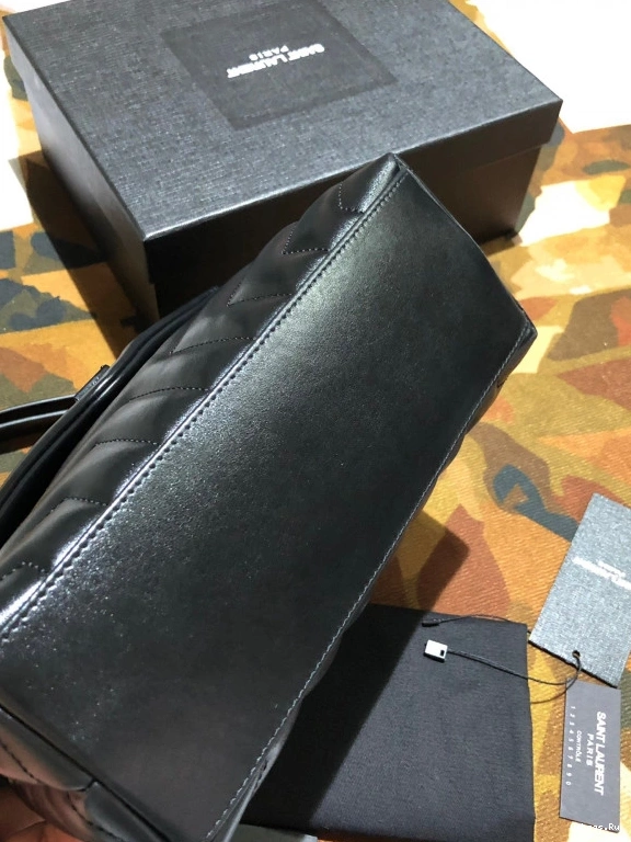 LOULOU YSL 0724